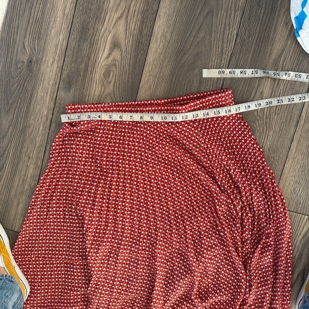 Max Studio Red And White Patterned Maxi Skirt - image 5